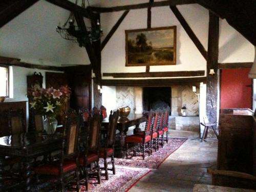 www.longcrendonmanor.co.uk