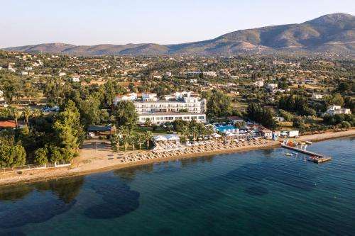 www.grandbleu-hotel.com