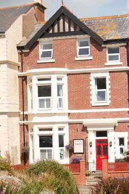 www.pebbleshouse.co.uk