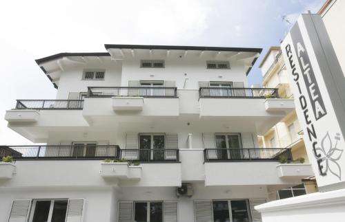www.residencealtea.it