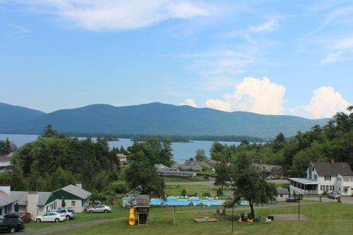 www.hillviewcottages.com
