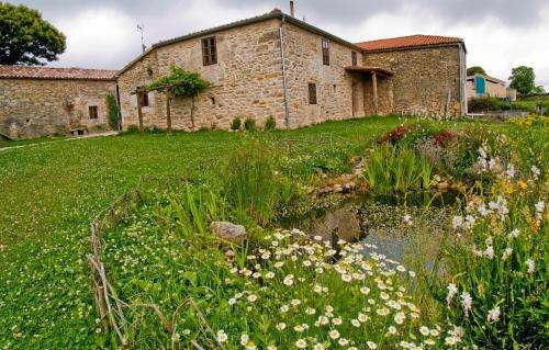 www.arqueixal.es