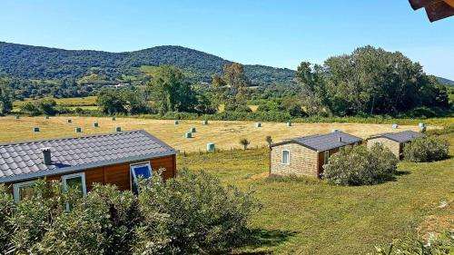 www.ferme-de-chiuni.com.es