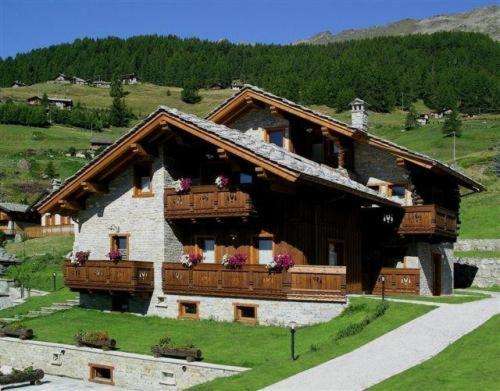 www.residencelopeyo.it