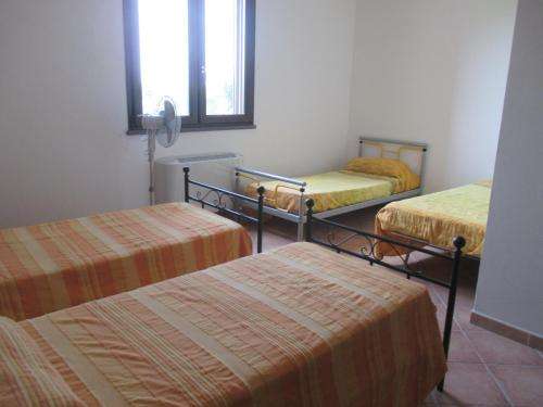 www.agriturismoserramaiori.it