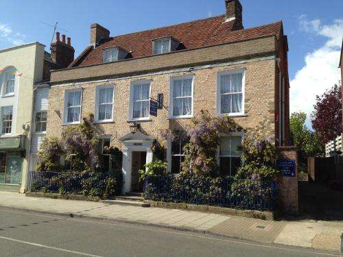 www.lymingtonbandb.co.uk