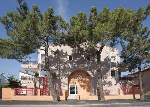 www.hotel-le-lido.com