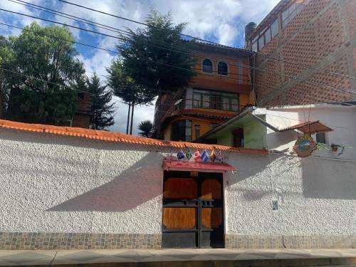 www.huaraz-hostel.com