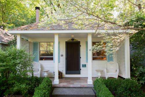 www.cottagegrove.com