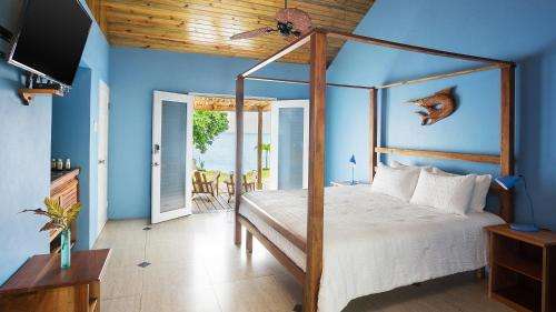 www.lunaseainn.com