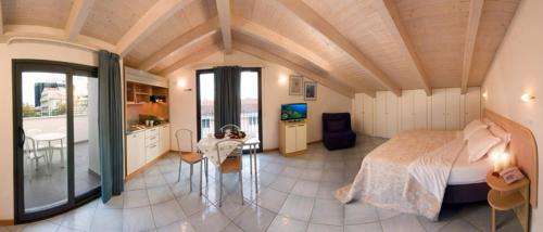 www.residenceascot.com