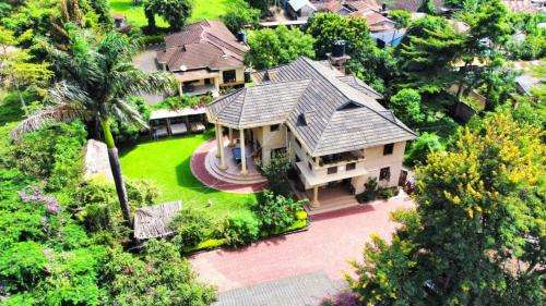 www.whitehouseoftanzania.com