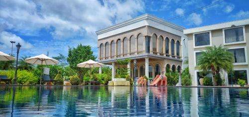 www.meridianbayresort.com