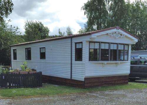 www.beech-hedge-caravan-park.co.uk