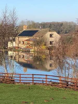 www.astwell-mill.co.uk