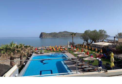 www.coralbeach.gr