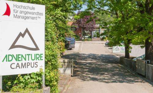 www.adventure-campus.com