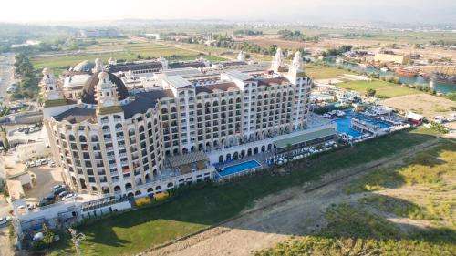 www.jadorehotel.com