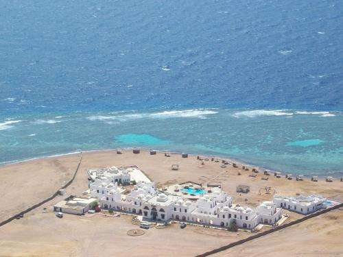 www.daniela-hotels.com