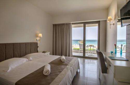 www.iperionhotel.gr