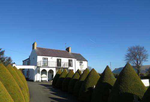 www.glendalecushendall.co.uk
