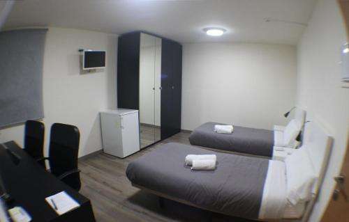www.residenciaeuropahouse.com