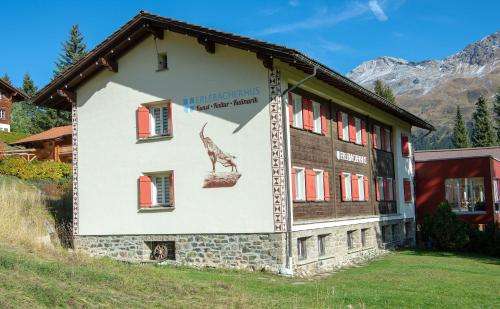 www.erlebacherhus.ch