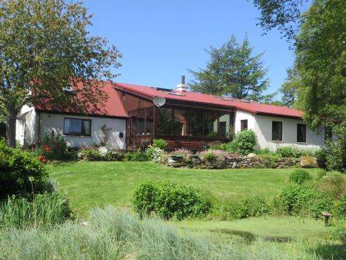 www.invercassleycottage.co.uk
