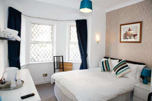 www.polygonvillas.com