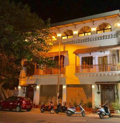 www.lamaisonpondichery.com