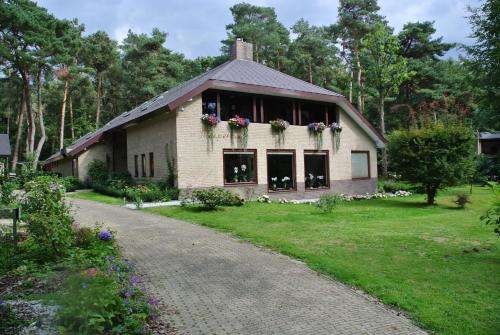 www.maupertuus-bennekom.nl