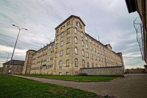 www.faengslet.dk
