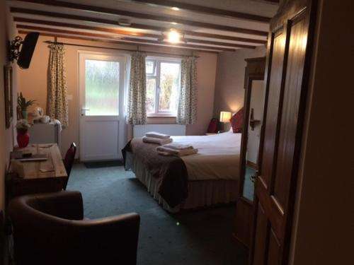 www.crownlodges.co.uk