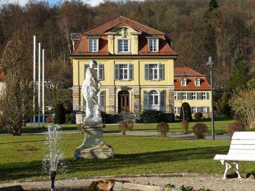 www.philosophenvilla.com