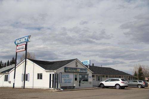www.bluebirdmotelinnisfail.com