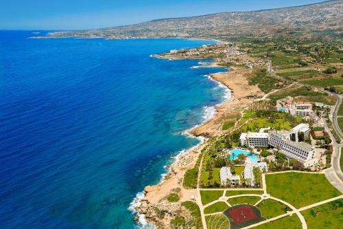 www.aziaresort.com