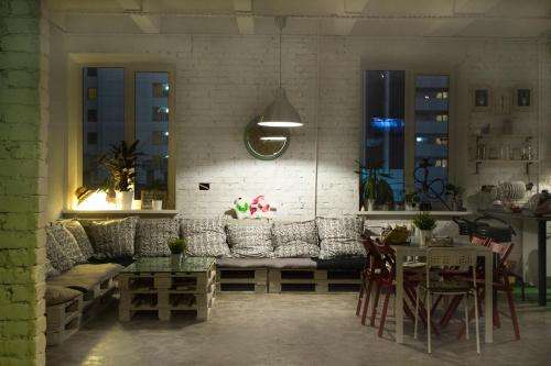www.blablahostels.ru