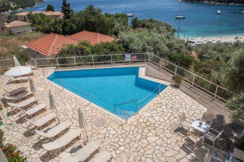www.roudavillage.gr
