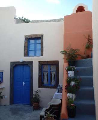 www.emmantinahouses.gr