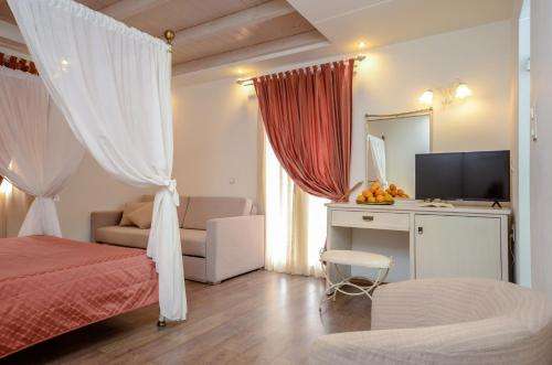 www.aeolishotel.com