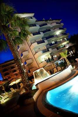 www.residence-oltremare.com