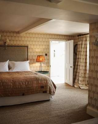 www.bullinn-charlbury.com