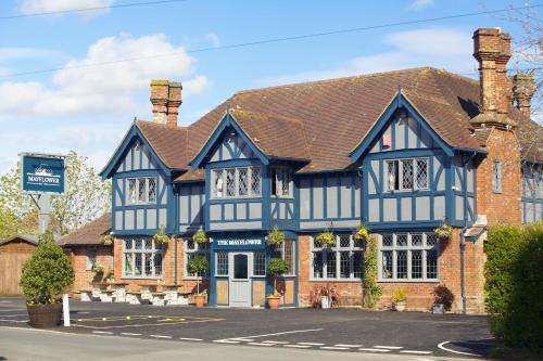 www.themayflowerlymington.co.uk