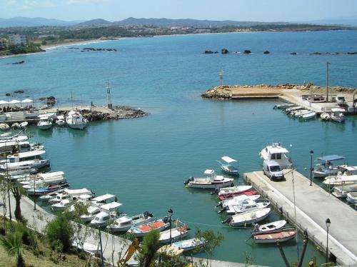 www.arocaria.gr