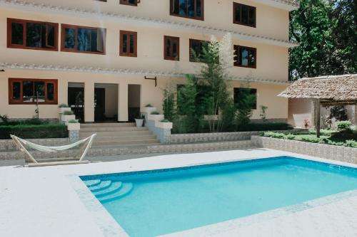 www.nyumbani-hostel.com