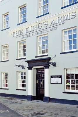 www.kingsarmsbicester.co.uk