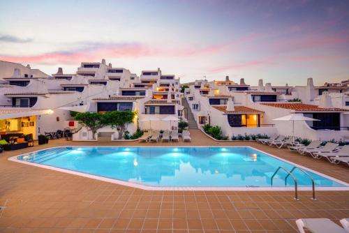 www.goldenbeach.com.pt