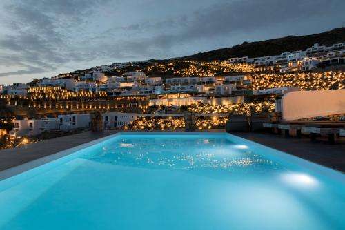 www.covamykonos.com