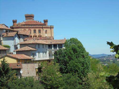 www.cameranobarolo.net