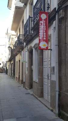 www.alberguetequeron.com